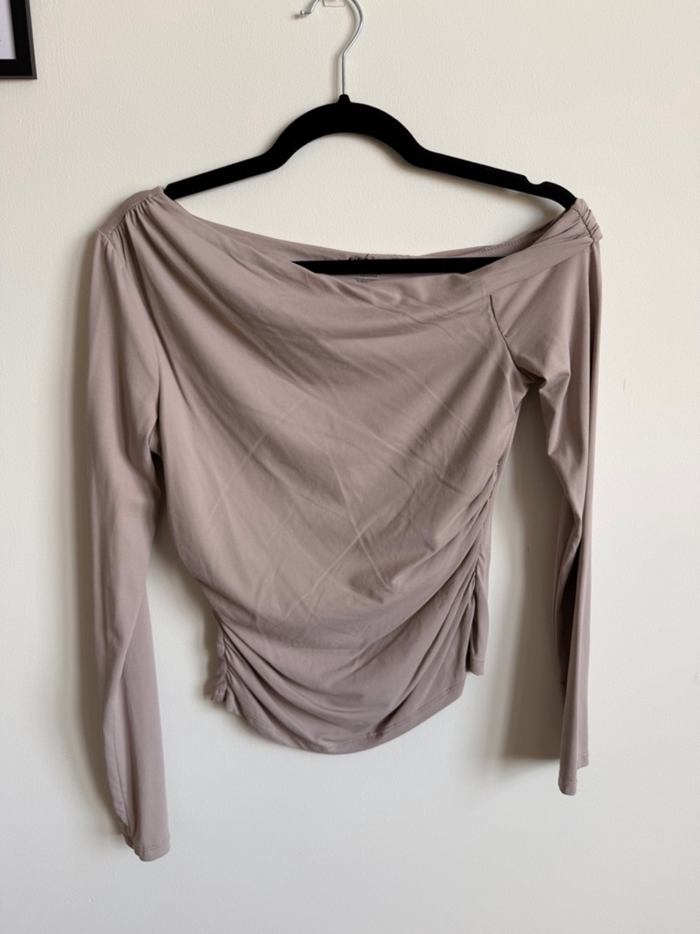 Pink Rose Off-Shoulder Ruched Long Sleeve Top - Taupe